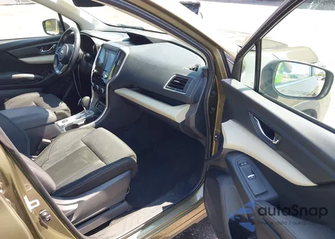 2022 Subaru Ascent Premium из США, поврежденный, VIN 4S4WMACD5N3446617